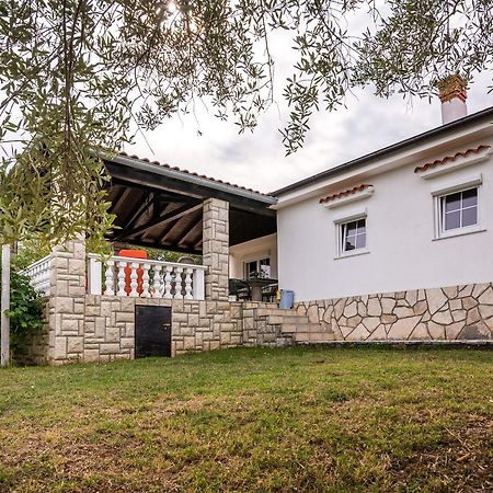Lucy Villa Krk Town Exterior photo