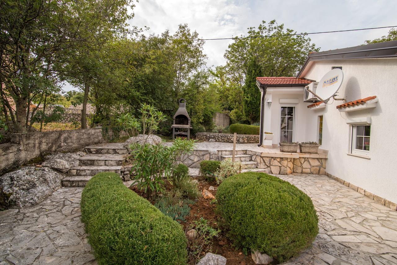 Lucy Villa Krk Town Exterior photo