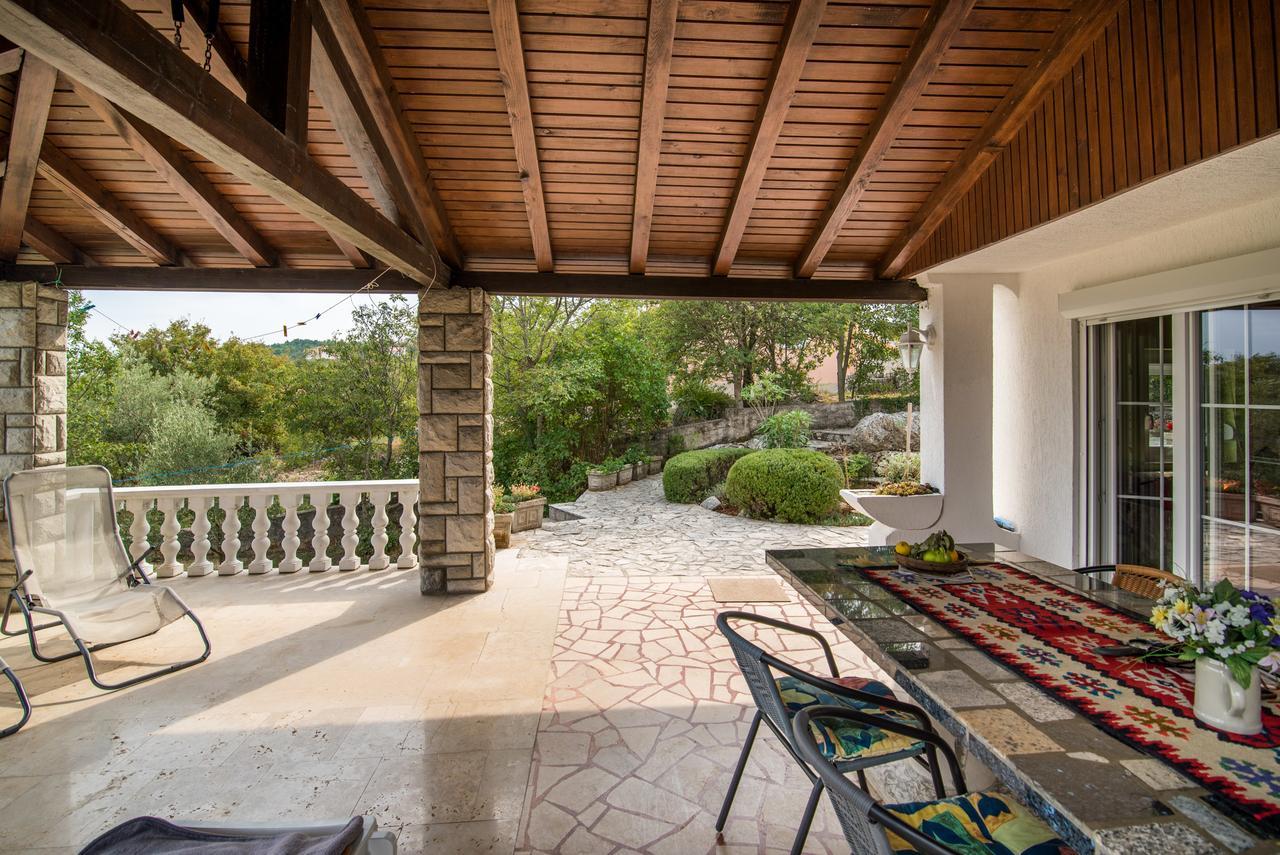 Lucy Villa Krk Town Exterior photo